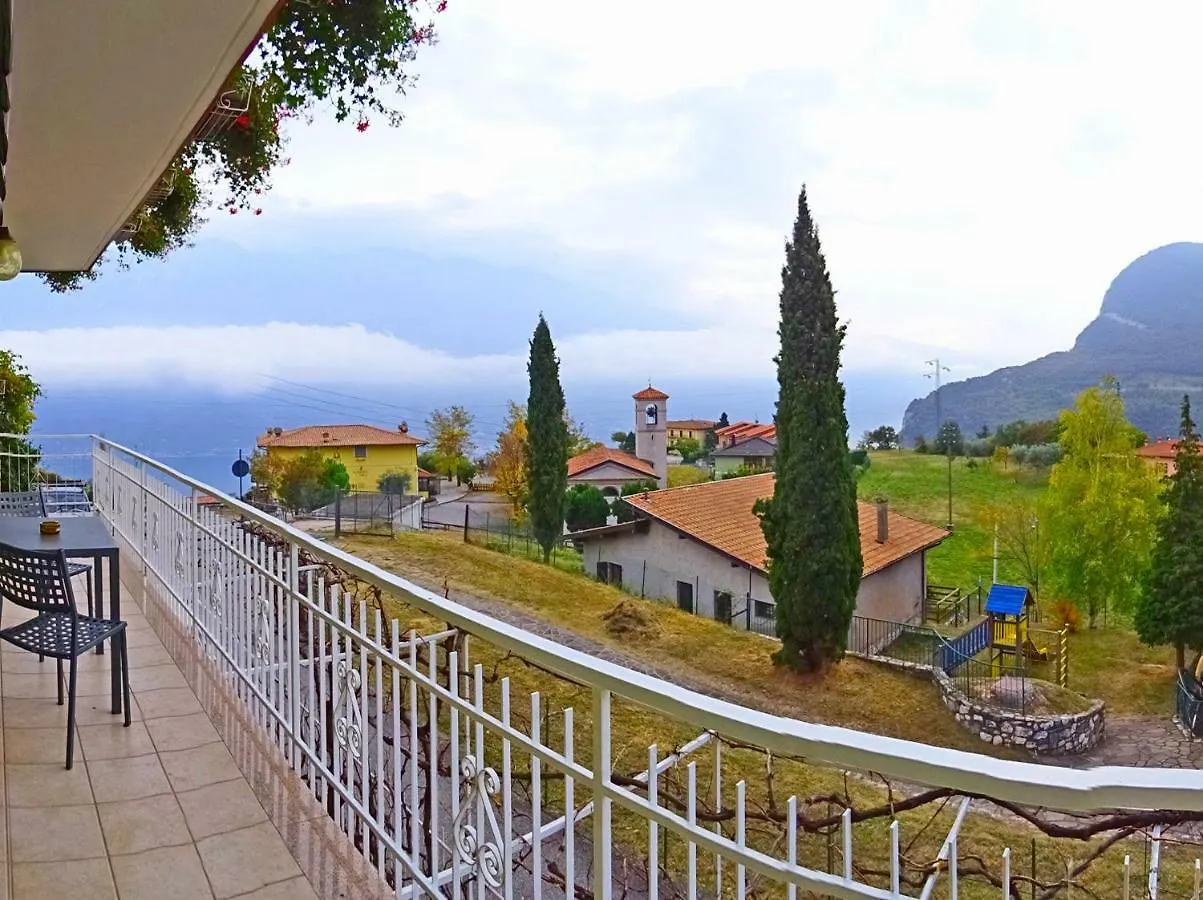 Casa Piccini Garden By Gardadomusmea Villa Pieve  Italy